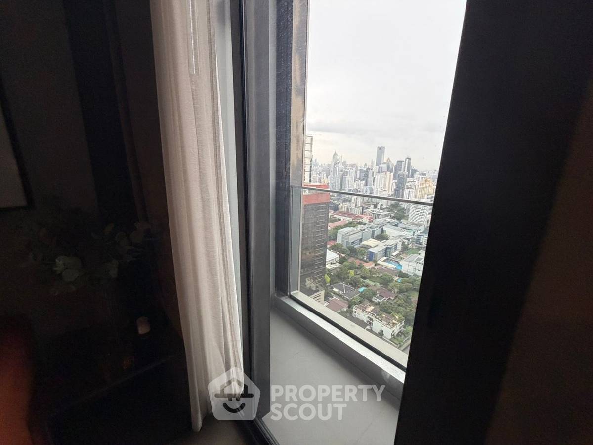 picture 35th-Floor 1-BR At The Esse At Singha Complex Near MRT Phetchaburi (ID 479972) - 17/17