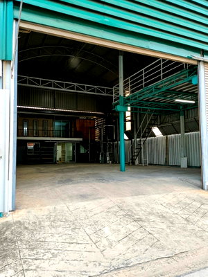 Factory for rent Modern Gems Shopping Mall : Warehouse with office space for rent. 400 sq m, 6 rooms, 2 bathrooms and kitchen 1 room.