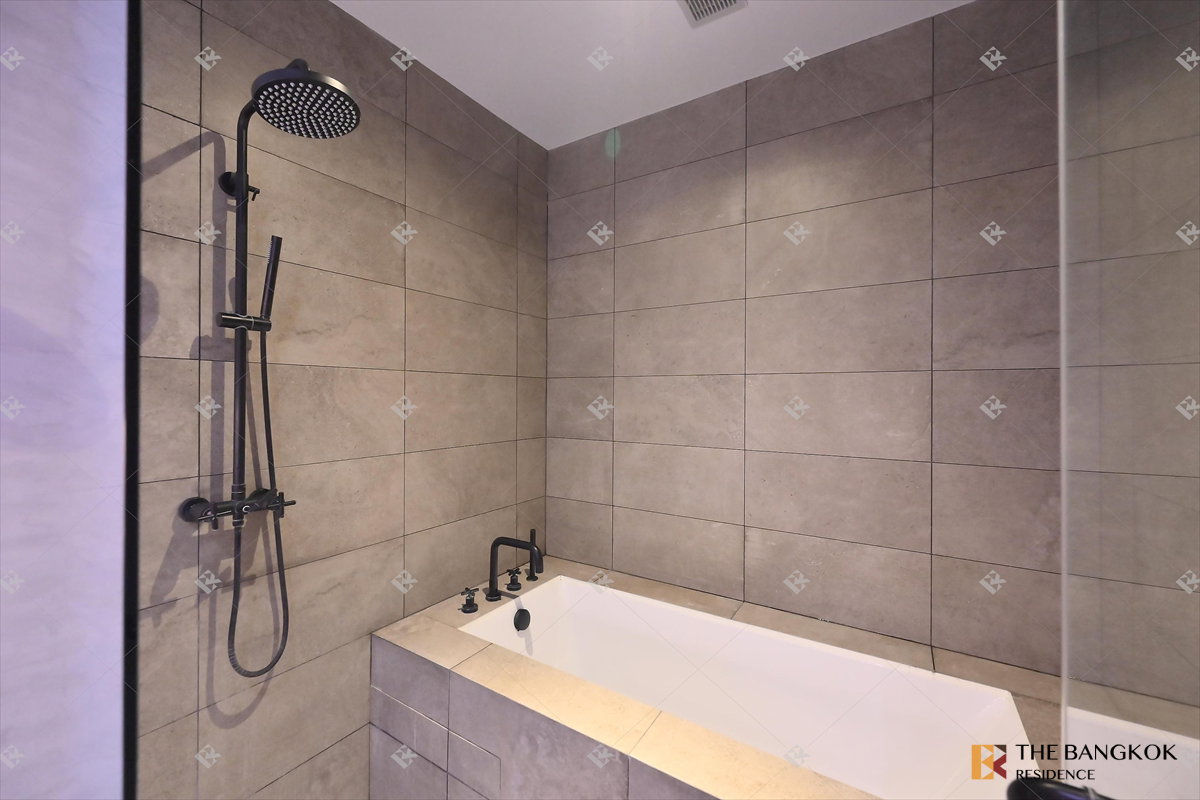 picture ✨The Lofts Asoke,Prime Asoke near MRT  Phetchaburi - 10/11