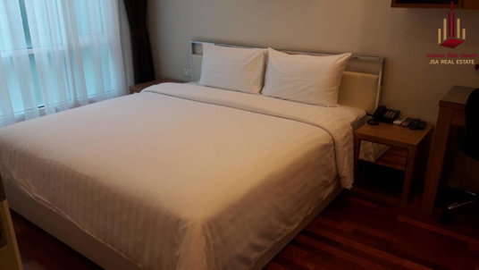 ✨ For Sale: Beverly 33 Condo ✨ 💰 Only 5,350,000 THB