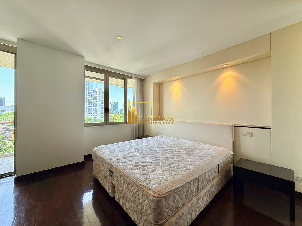 picture Spacious 3 Bedroom Apartment in Phloenchit - BR0241AP - 11/34