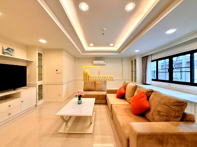 คอนโดให้เช่า : Contemporary 3 Bedroom Apartment For Rent in Phrom Phong - BR20619AP