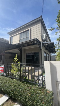 2-story semi-detached house for rent at V Compound Bangna (Bang Bo, Khlong Dan, Bang Phriang, Samut Prakan) – CX-153324 ✅ Live chat with us ADD LINE @connexproperty ✅