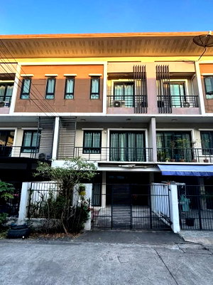 Townhouses for rent : For Rent: 3-story Townhome, 3 Bedrooms, 3 Bathrooms, The Most Samwa - Minburi Project, 18 sq.wa, only 15,000 THB