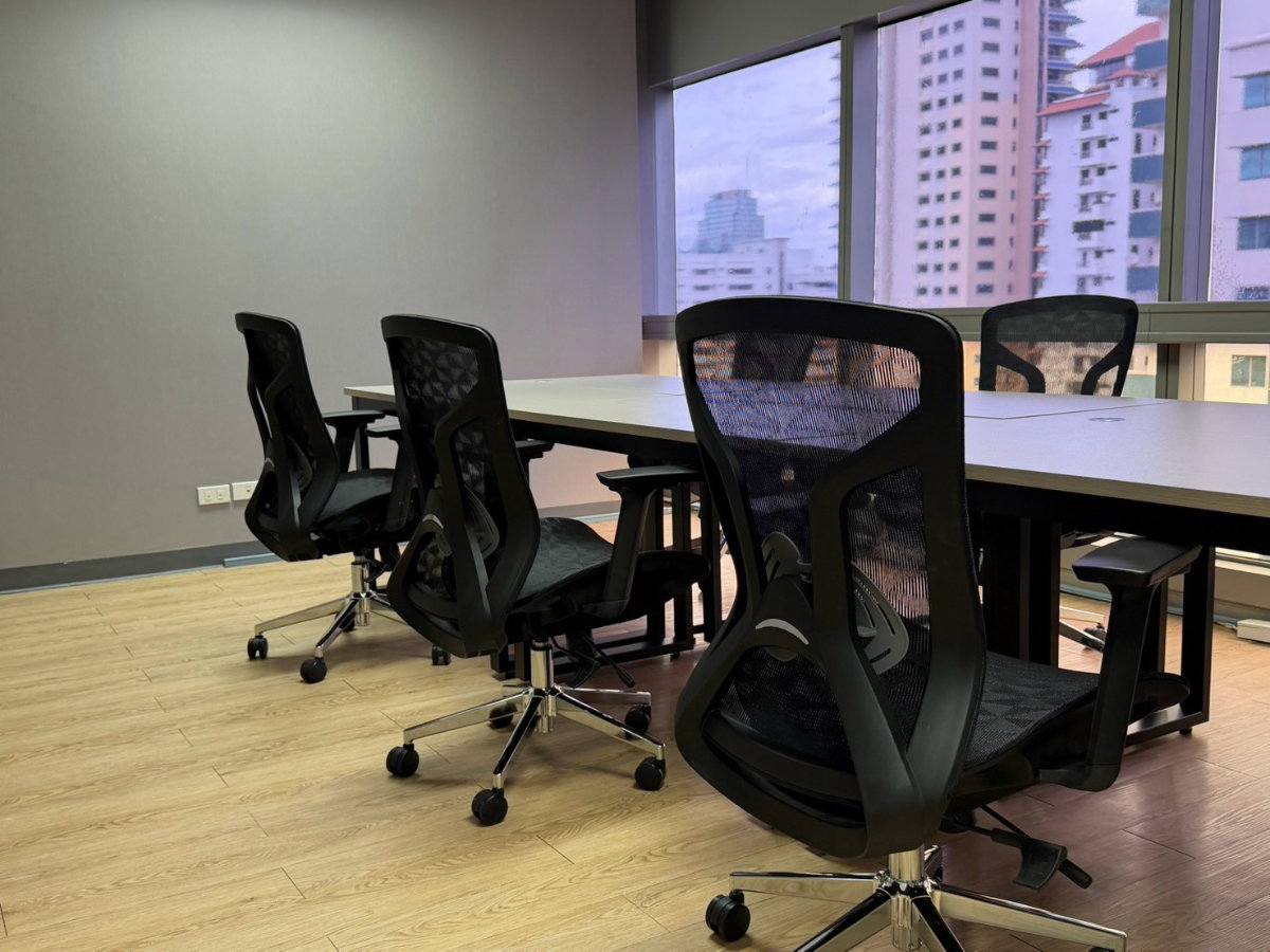 picture Private Office for Rent in Asoke near BTS Asok & MRT Sukhumvit | Flexory Space - 11/21