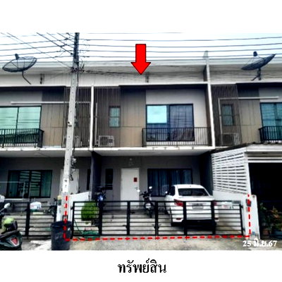 Townhouses for sale Bang Plee Samut Prakarn : Thailand Townhouse for sale 1 bedroom 20 Square Wa 2185000 Baht.