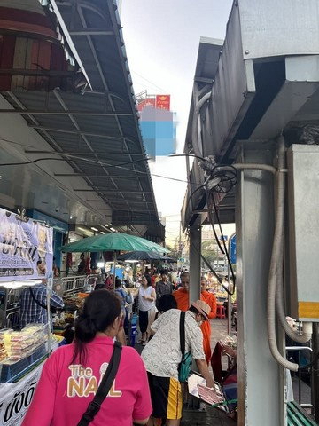 picture 			Shop House For Rent   Huai Khwang Bangkok           - 7/8