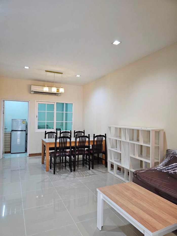 รูป ให้เช่า ทาวโฮม รีโนเวทใหม่ 2 ชั้น โครงการGolden Town 2 อ่อนนุช 65 แบบ 4 นอน 3 น้ำ 2 จอด 26500 บาท - รูปที่ 11/22