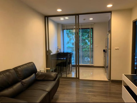 1 ห้องนอน | 1 ห้องน้ำ | BTS Asok | 40.23 ตร.ม. | 25,000 บาท/เดือน | ชั้น 3 — Rende Sukhumvit 23 Sukhumvit 23