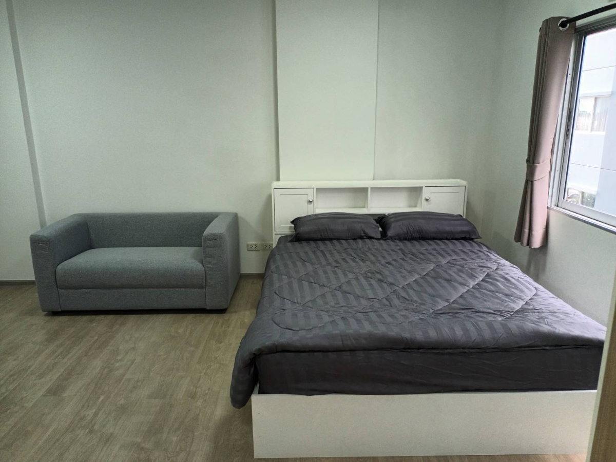 รูป ให้เช่า The Point Condo แหลมฉบัง ตึก B ชั้น 3 (6,500 บาท/เดือน) พร้อมเฟอร์และเครื่องใช้ไฟฟ้าครบชุด  ห้องว่าง 9 กันยายน  2569 สัญญา 1 ปี - รูปที่ 10/19