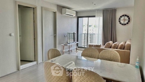 2-BR Condo at Life Ladprao near BTS Ha Yaek Lat Phrao (ID 3054500)