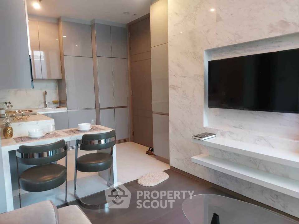 picture 100m To MRT Phetchaburi | 1-BR The Esse At Singha Complex (ID 2964844) - 1/11