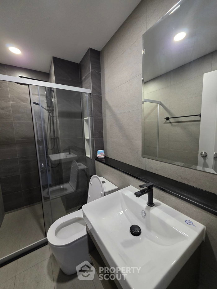 picture 28th-Floor 2-BR Supalai Loft Sathorn-Ratchaphruek Near MRT Bang Wa (ID 3046155) - 13/15