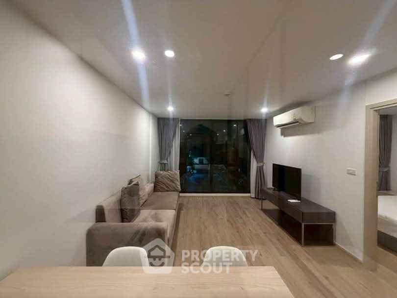 รูป คอนโด 1-ห้องนอน ที่ เซอริโอ้ สุขุมวิท 50 ใกล้ BTS อ่อนนุช (ID 3221379) - รูปที่ 8/9
