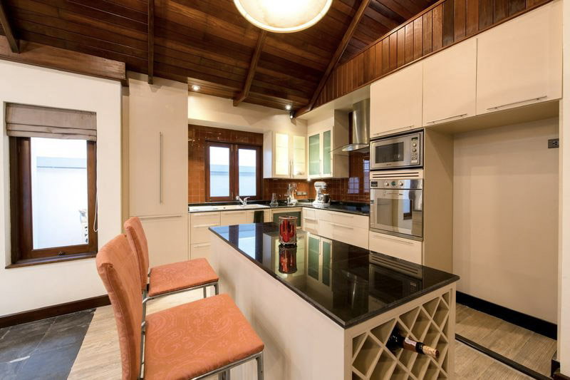picture 3 Bedroom Pool Villa for Rent Thappraya Road Pattaya - 8/14