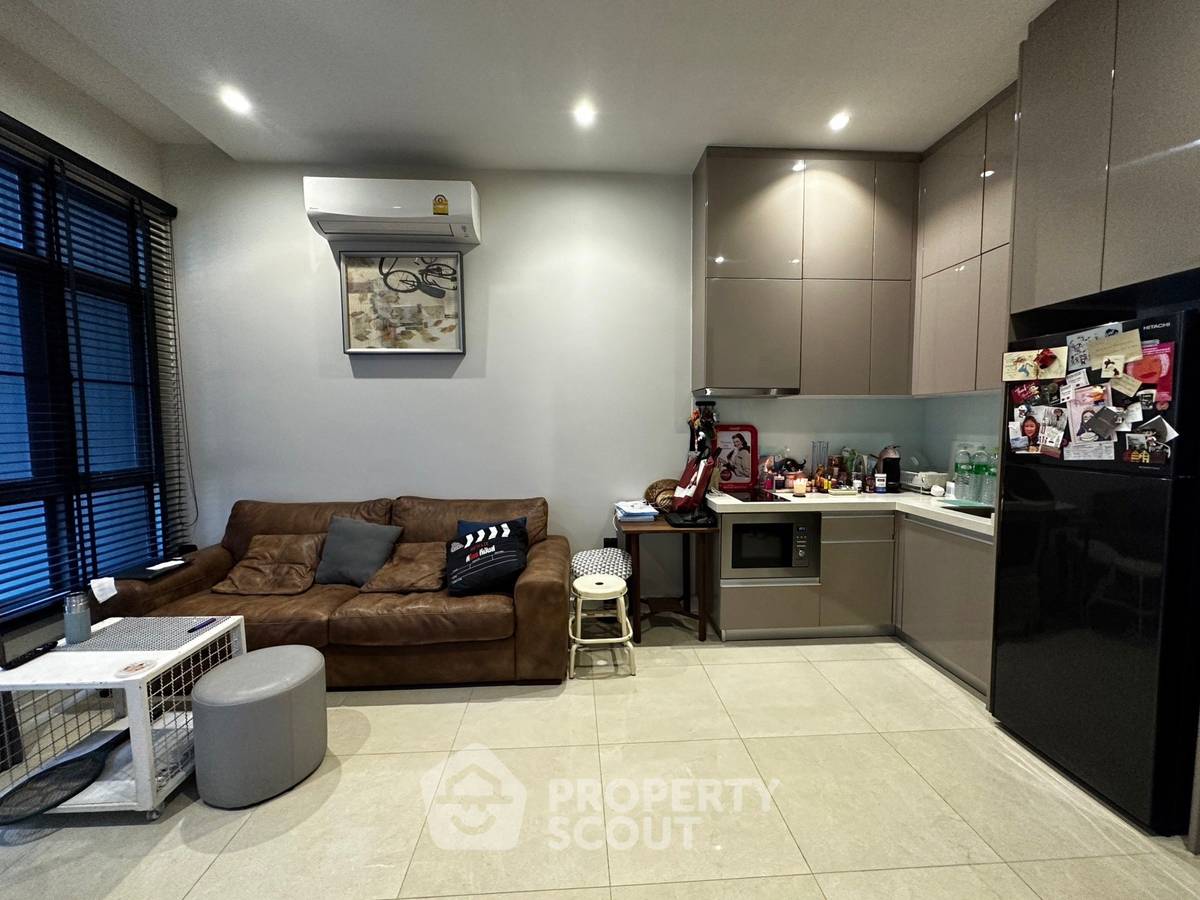 รูป คอนโด 1-ห้องนอน ที่ เมย์แฟร์ เพลส สุขุมวิท 50 ใกล้ BTS อ่อนนุช (ID 1061081) - รูปที่ 2/12