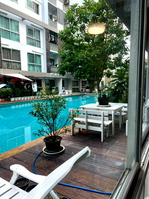 Condos for sale : **HOT PRICE** FOR SALE A SPACE SUKHUMVIT 77 (WITH POOL AREA)