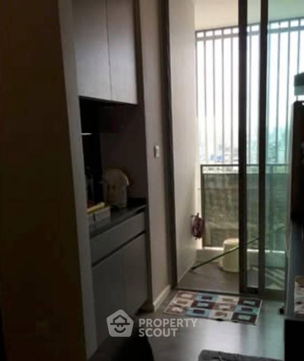 รูป คอนโด 1-ห้องนอน ที่ เดอะ รูม สุขุมวิท 69 ใกล้ BTS พระโขนง (ID 3263811) - รูปที่ 2/5