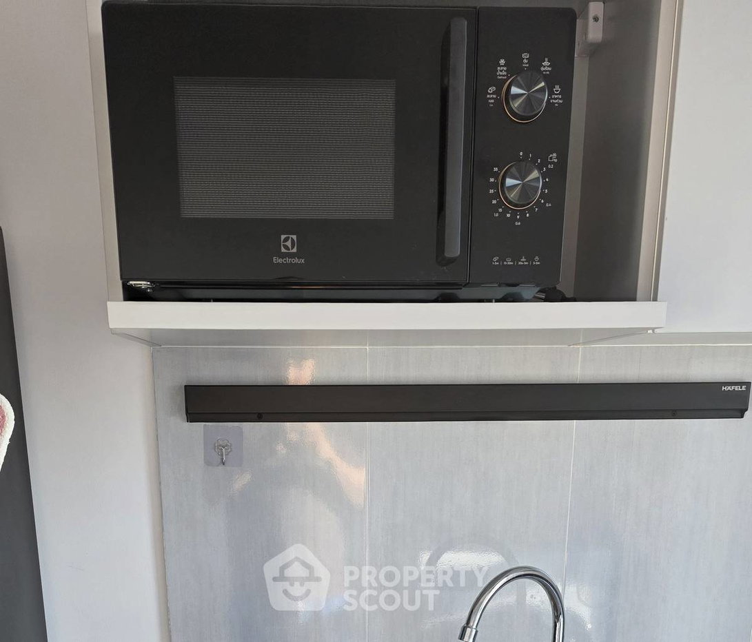 picture 28th-Floor 2-BR Supalai Loft Sathorn-Ratchaphruek Near MRT Bang Wa (ID 3046155) - 12/15