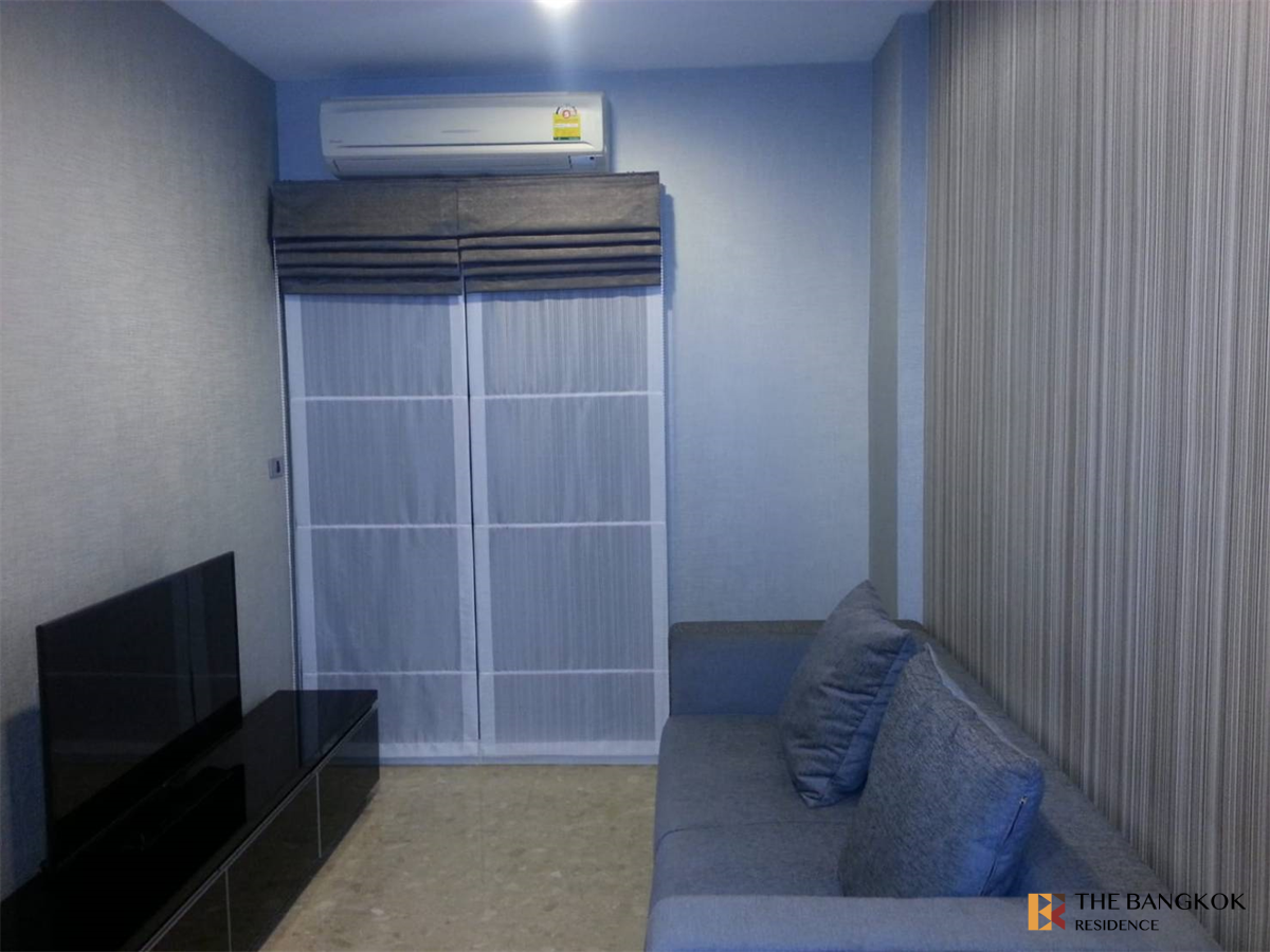 picture The Crest Sukhumvit 34 near BTS Thong Lo Move-in Ready, Just Bring Your Stuff - 3/9
