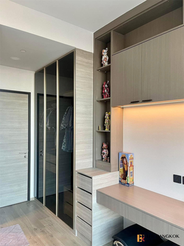 The Crest Park Residences near BTS Ha Yaek Lat Phrao Room available, ready to move in
