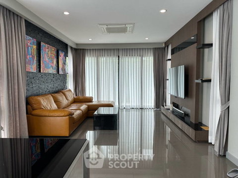 บ้าน 5-ห้องนอน ที่ บ้านลุมพินี สวนหลวง ร. 9 ใน หนองบอน (ID 3273554)