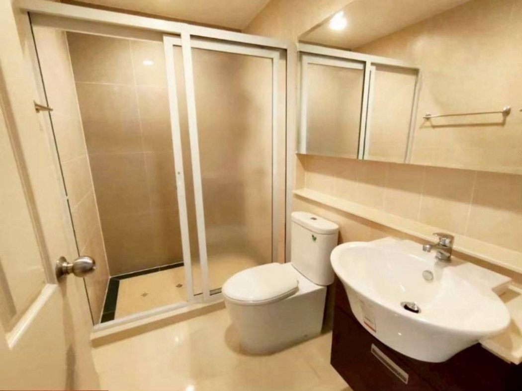 รูป ขาย ทาวน์โฮม 3 ชั้น ตกแต่งใหม่ทั้งหลัง | บ้านกลางเมือง เอสเซ้นส์ อ่อนนุช-วงแหวน - รูปที่ 12/12