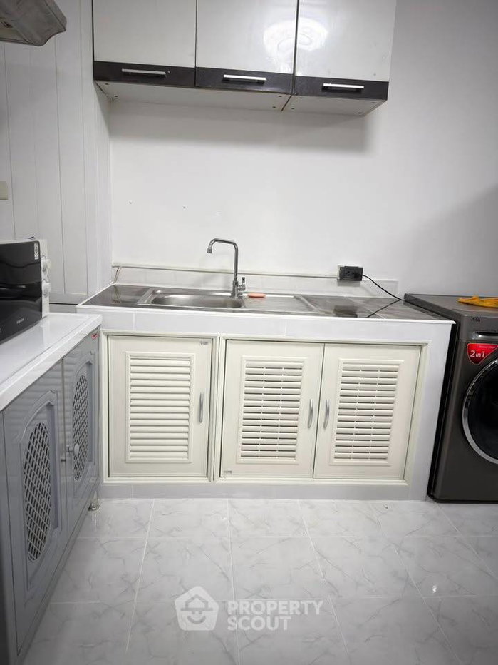 picture 2-BR 80 Sqm Wittayu Complex Near BTS Phloen Chit (ID 3087585) - 12/18
