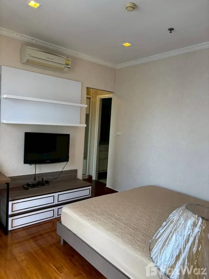 picture Ivy Sathorn 10 6753740 - 8/12