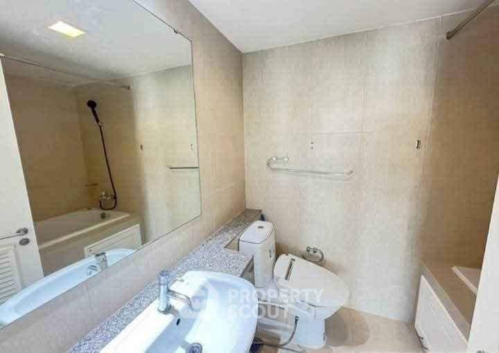รูป คอนโด 1 ห้องนอน The Clover Thonglor Residence ใกล้ BTS ทองหล่อ (ID 3238898) - รูปที่ 6/7