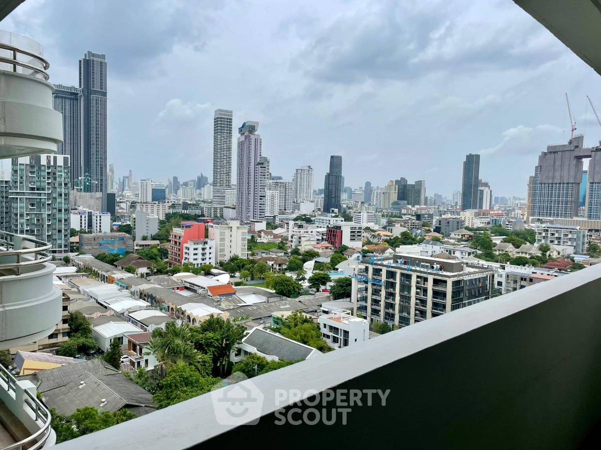 รูป คอนโด 3-ห้องนอน ที่ คาซ่า วีว่า คอนโดมิเนียม ใกล้ BTS เอกมัย (ID 3280361) - รูปที่ 4/18