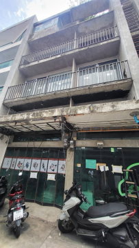 LTHC16123 - 4-Storey Commercial Building for Rent Sukhumvit 22 | 24.8 sq.wah. | 2 Combined Units | 180K/month 