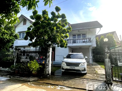 Houses for sale The Paseo Park Kanchanaphisek : 4 Bedroom House for sale at Krisada Nakorn 12  6597927