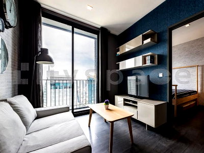 คอนโดให้เช่า : ▚ L04C0Aツ ให้เช่า: Edge Sukhumvit 23 1 Bed 33ตร.ม. ราคาดี BTS อโศก 100 ม. เฟอร์ครบ พร้อมอยู่✨