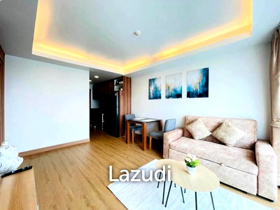 Condos for sale : Fully Renovated 1-Bed Condo at Laguna Beach Resort 1