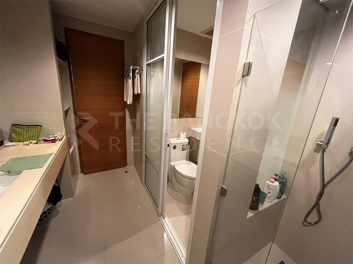 picture Looking for an owner for this special unit RHYTHM Ratchada-Huaikhwang near MRT Huai Khwang Station - 8/10