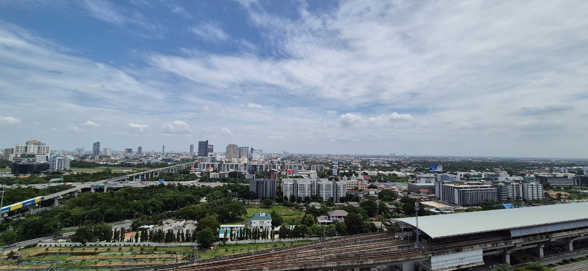รูป ให้เช่าห้องแต่งพร้อม เฟอร์ครบ ห้องใหญ่ วิวดี ราคาถูก ใกล้ ARL และ MRT สถานีหัวหมาก - รูปที่ 13/13