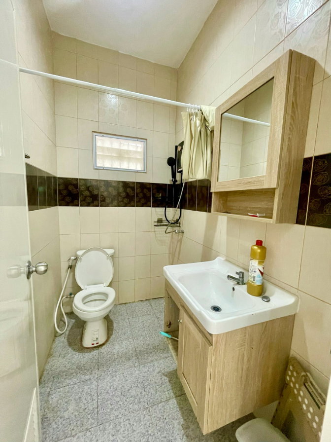 รูป บ้านให้เช่าในเมือง ใกล้แยกบ้านจั่น ถนนรอบเมือง ในวงแหวน - รูปที่ 14/20