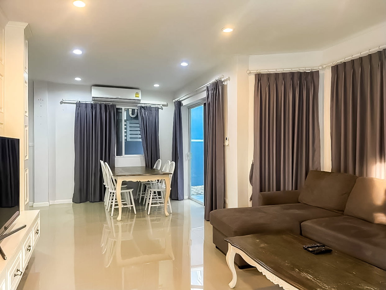 picture 2 Storey House for Rent Thung Klom Tan Man 3 Bedrooms - 1/10