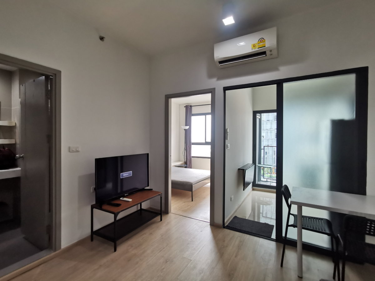 picture spacious 1BR for rent at IDEO New Rama 9. Ready to move in. - 8/15