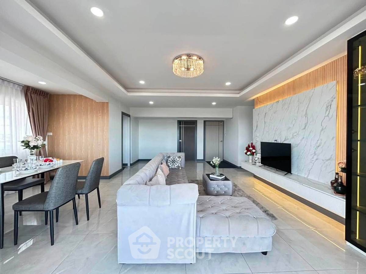 รูป คอนโด 3-ห้องนอน ที่ คอนโดเคหะ จอมเทียน ใกล้ พัทยาใต้ (ID 3280847) - รูปที่ 6/28