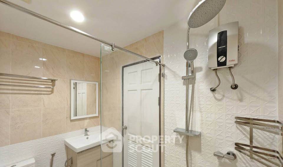 รูป คอนโด 1 ห้องนอน Sukhumvit Living Town ใกล้ MRT เพชรบุรี 300 ม. (ID 3046771) - รูปที่ 9/14