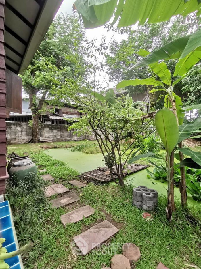 picture Land For Rent 300m From BTS Surasak, Sathon (ID 3280314) - 4/8