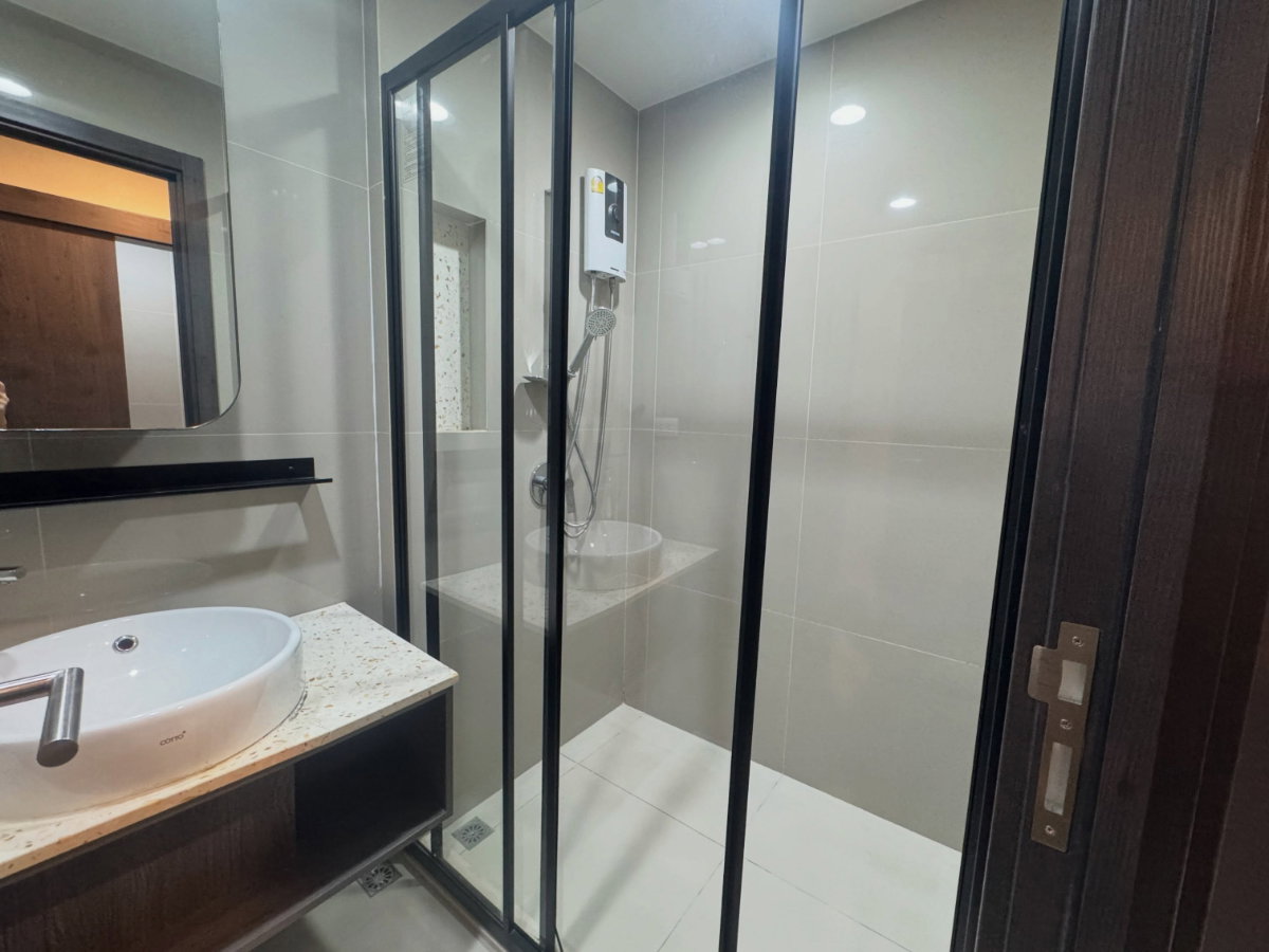 รูป 💛💙(For Rent) XT Huaikhwang 🚝 MRT ห้วยขวาง - รูปที่ 12/12