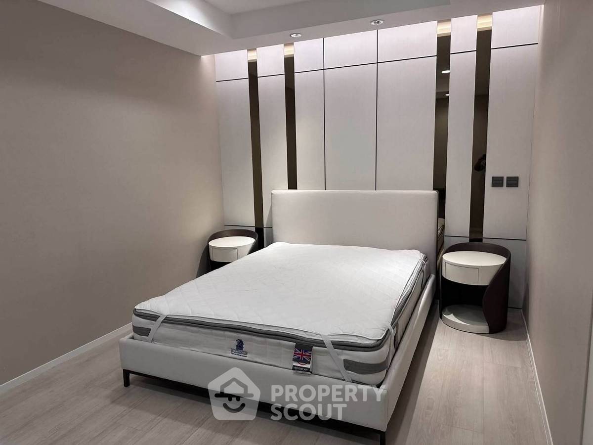 รูป ใกล้ BTS เอกมัย 60 ม. | คอนโด 3 ห้องนอน Nusasiri Grand Condominium (ID 3279263) - รูปที่ 1/10