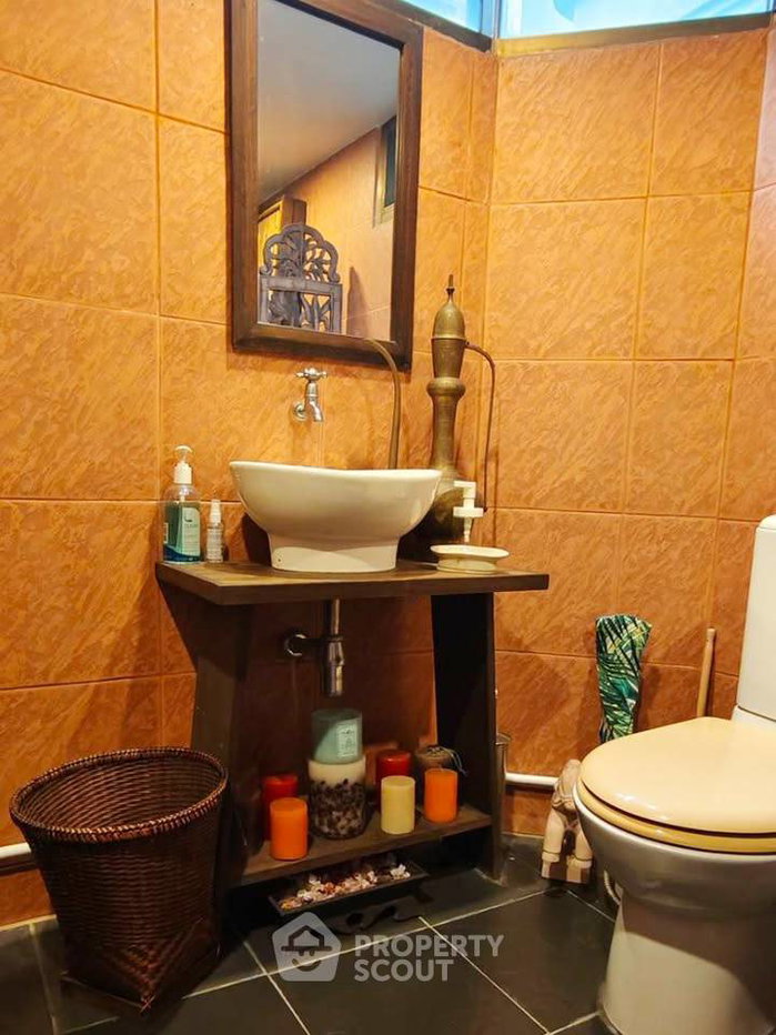 picture 3-BR Condo at Beverly Tower near ARL Makkasan (ID 3161048) - 9/38