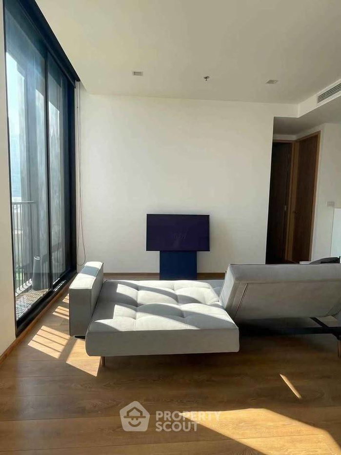 picture 2-BR Condo At Noble Be 33 Near BTS Phrom Phong (ID 3067340) - 10/19