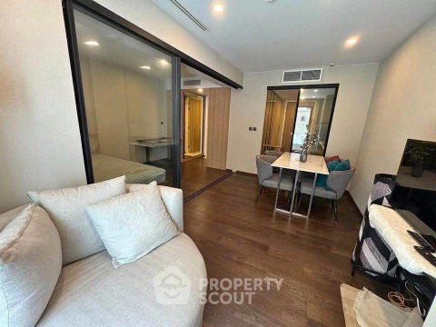 1-BR Condo 200m To BTS Chit Lom At Na Vara Residence (ID 3022526)