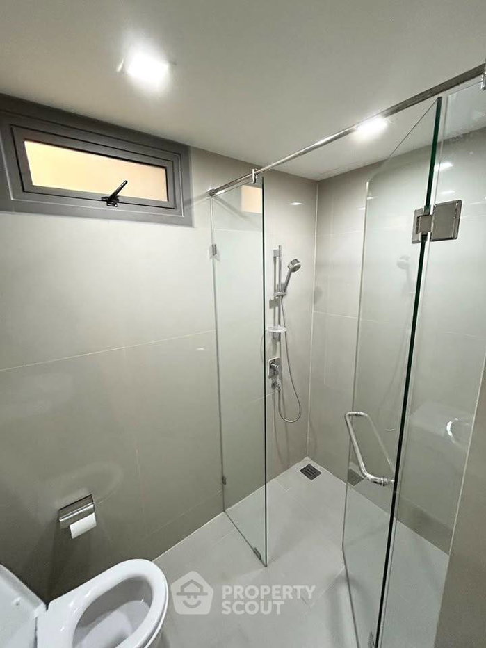 picture 2-BR Condo at Star View close to Phra Ram 3 (ID 3258744) - 44/44