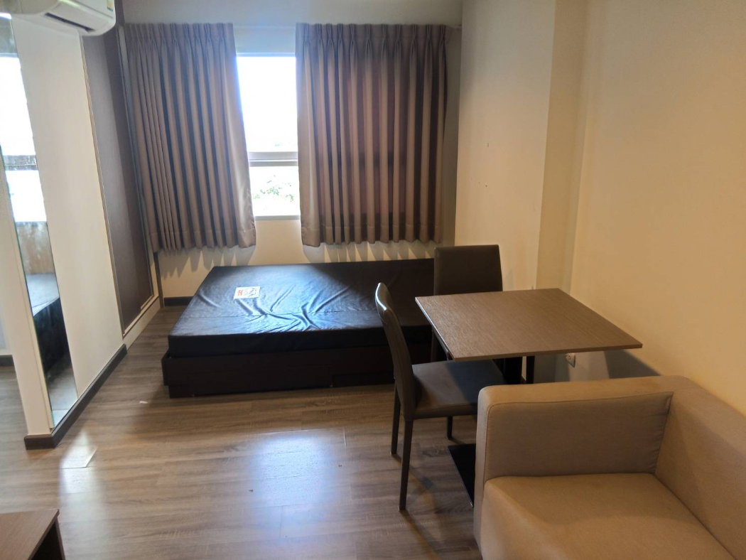 picture The Trust Condo@BTS Erawan for rent the best price. - 3/13